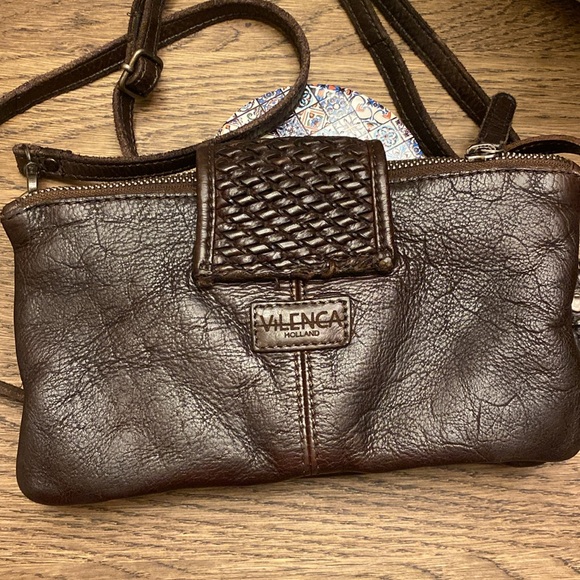 Vilenca  Holland handcrafted leather small crossover - Picture 2 of 5